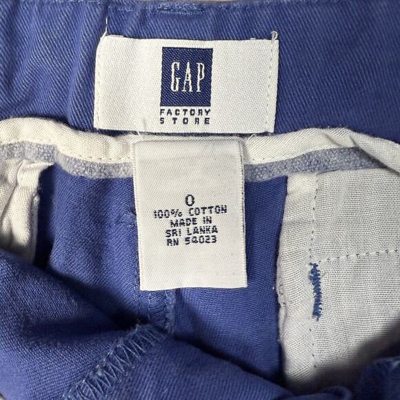 GAP Factory blue shorts with embroidered and beaded pocket detail, size 0 - Picture 4 of 5